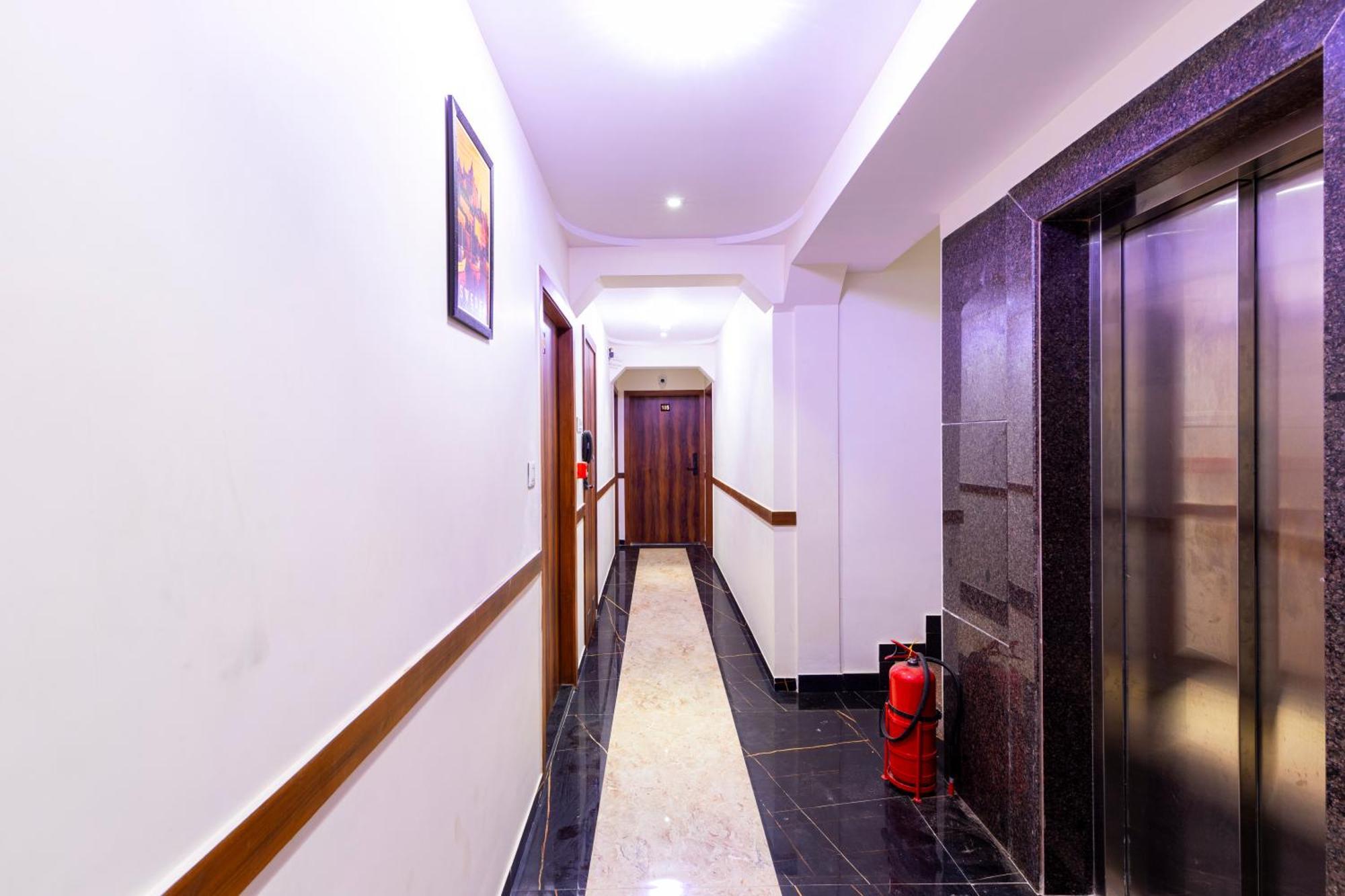 Hotel New Imperial Bombay Extérieur photo
